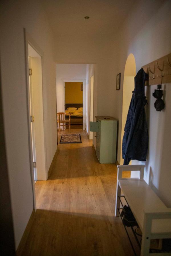 Central Sofia 3-Bedroom Apartment - Urban Art Gallery - Free Parking! Dış mekan fotoğraf